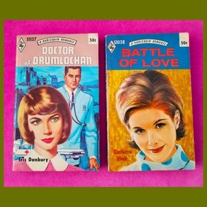 💋VTG 1960s Harlequin Romance Trashy Paperback Novels Bundle of 2 w/MOD COVERS